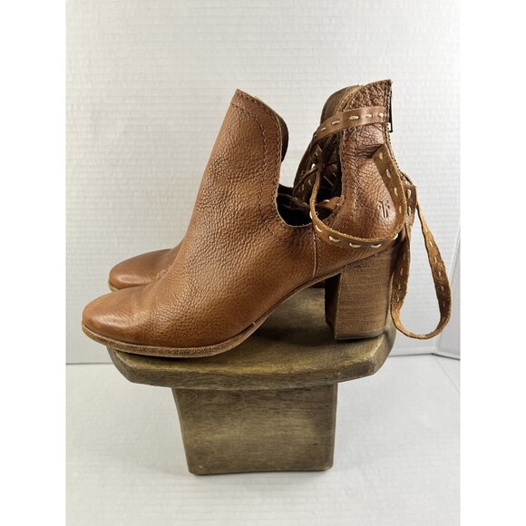 Frye Naomi Pickstitch Ankle Shooties Womens Size 7.5B Whiskey Brown Leather Zip - Picture 2 of 11